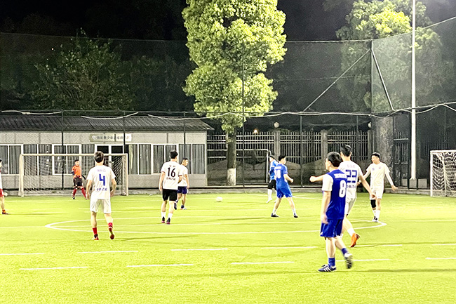 中南藥機(jī)與省體育局友誼賽2.jpg 中南藥機(jī)與省體育局友誼賽2.jpg